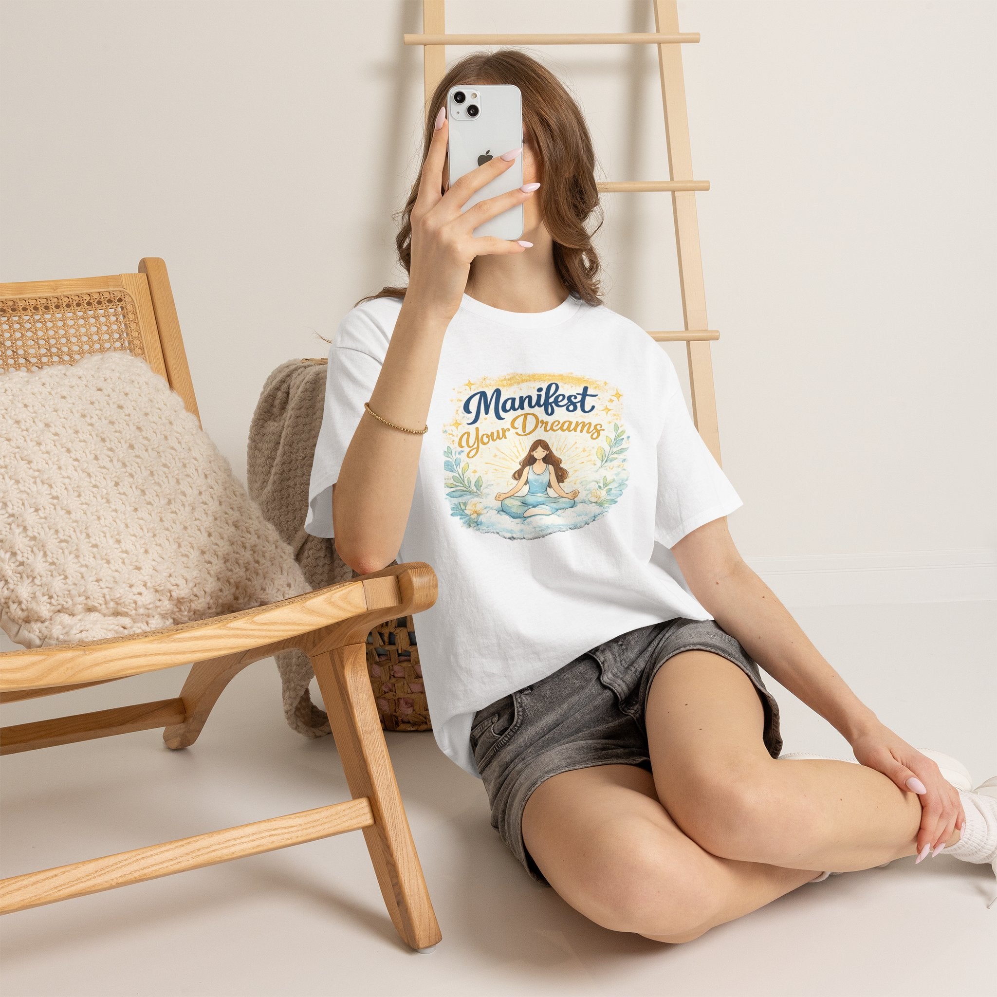 Manifest Your Dreams Tee