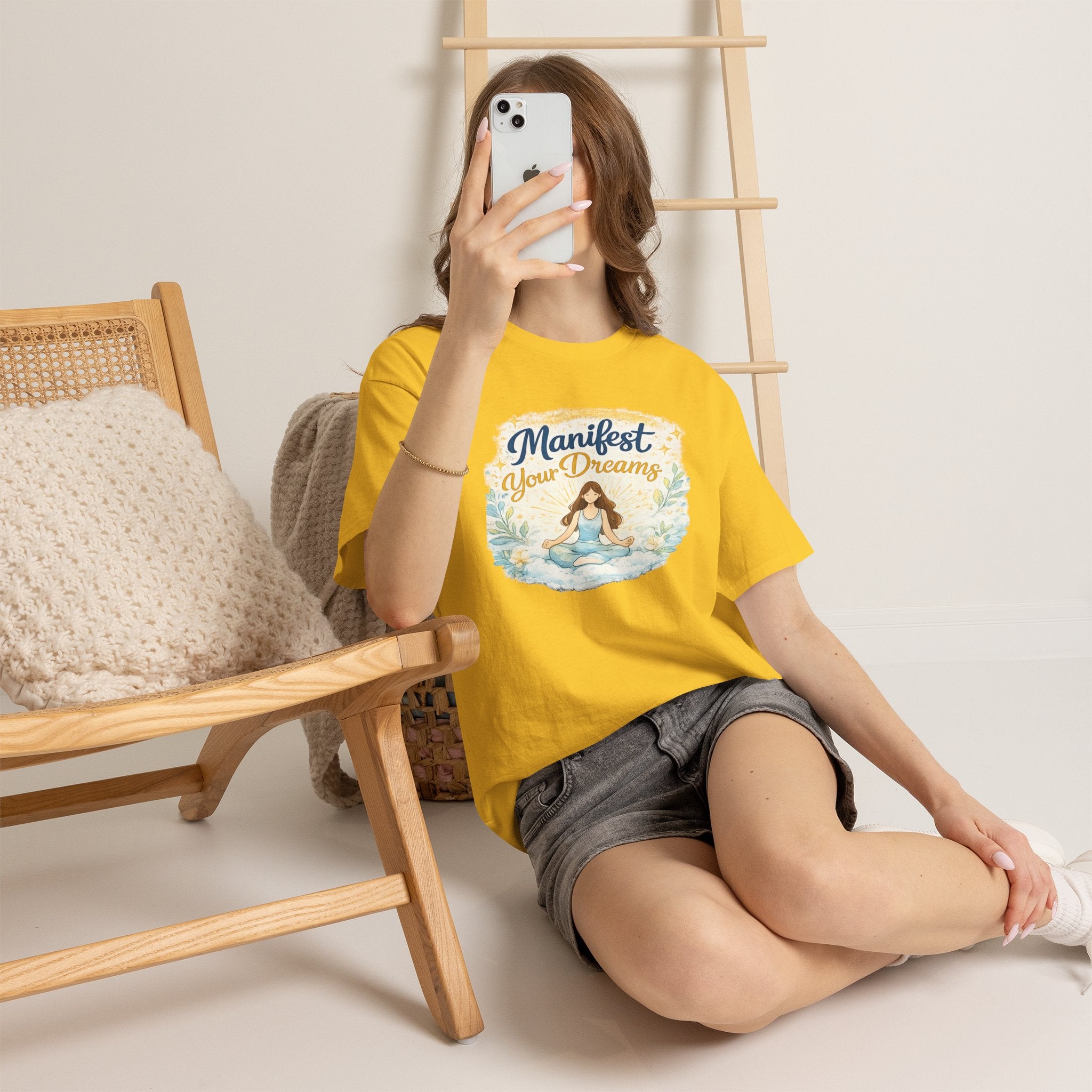 Manifest Your Dreams Tee